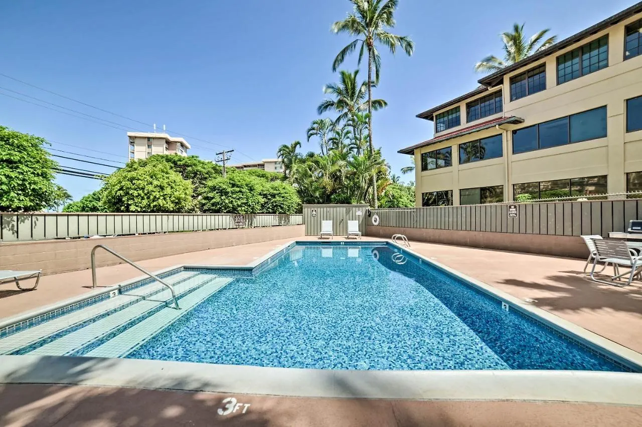 Chic West Maui Condo With Pool - Walk To Beach! Lahaina United States